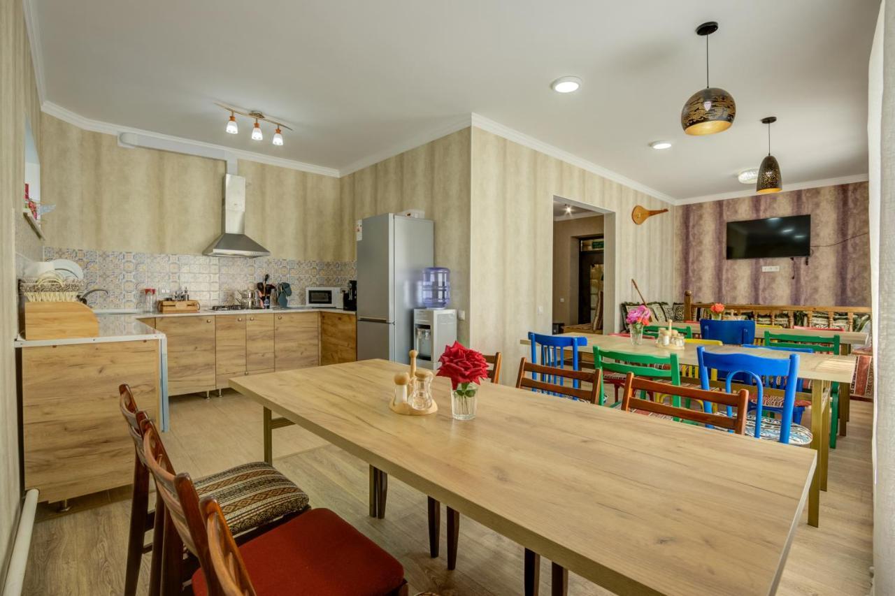 Ordo Hotel Каракол Екстериор снимка